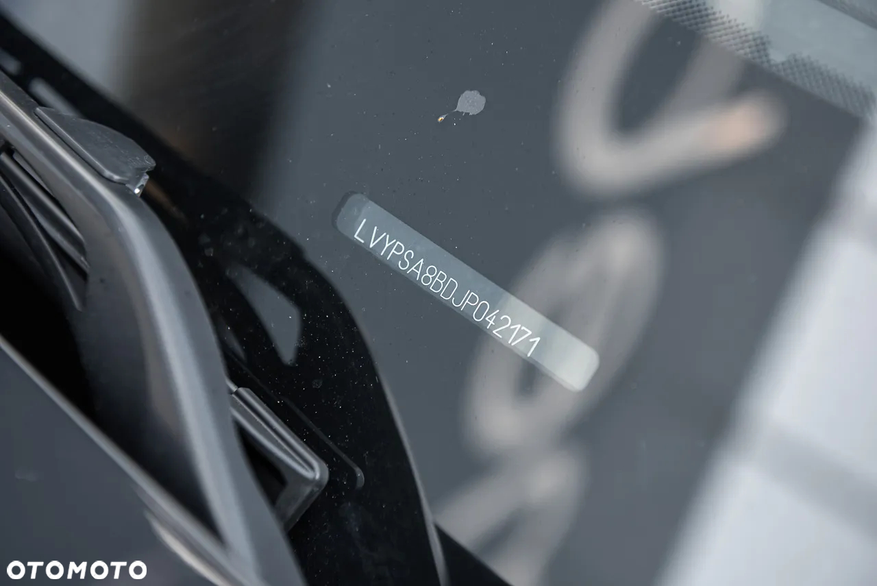 Volvo S90 - 31