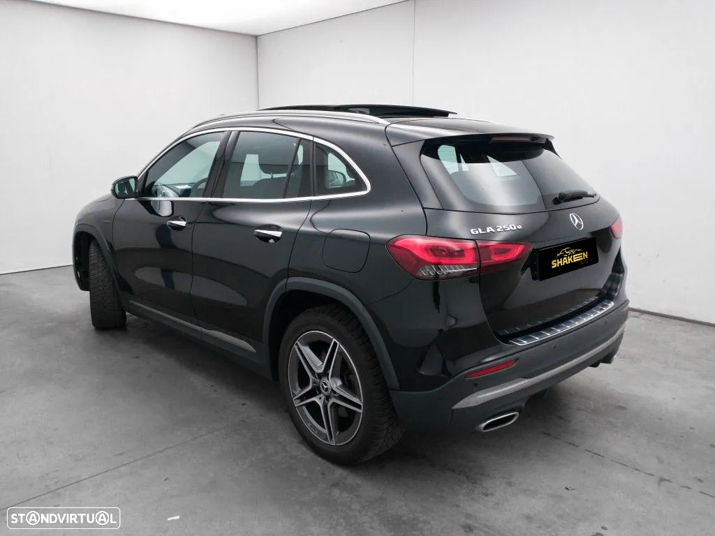 Mercedes-Benz GLA 250 e AMG Line - 5