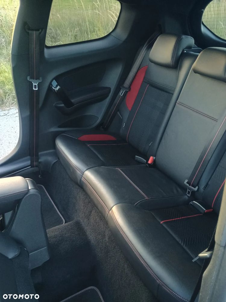 Peugeot 208 1.6 e-THP GTi S&S - 11