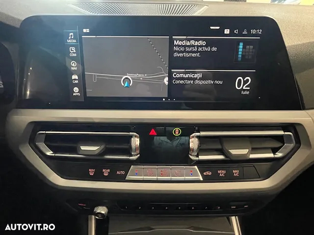 BMW Seria 3 330e Touring Aut. M Sport - 17