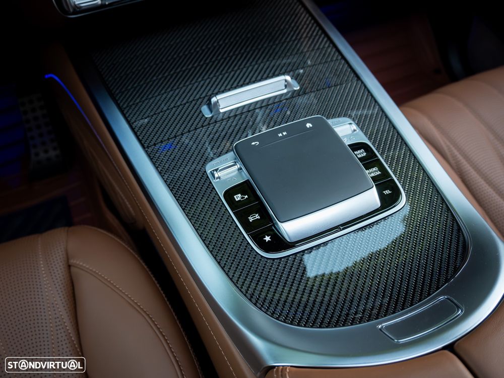 Mercedes-Benz G 63 AMG Speedshift 9G-TRONIC Exclusive - 40