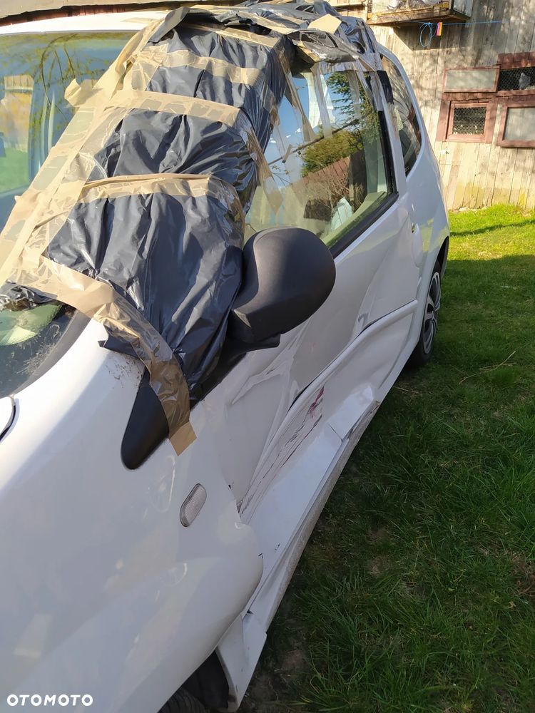 Renault Twingo 1.2 16V Elysee - 11