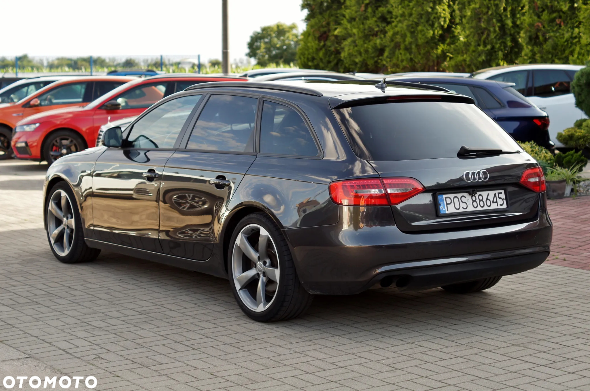 Audi A4 Avant 2.0 TDI DPF quattro S tronic S line Sportpaket - 6