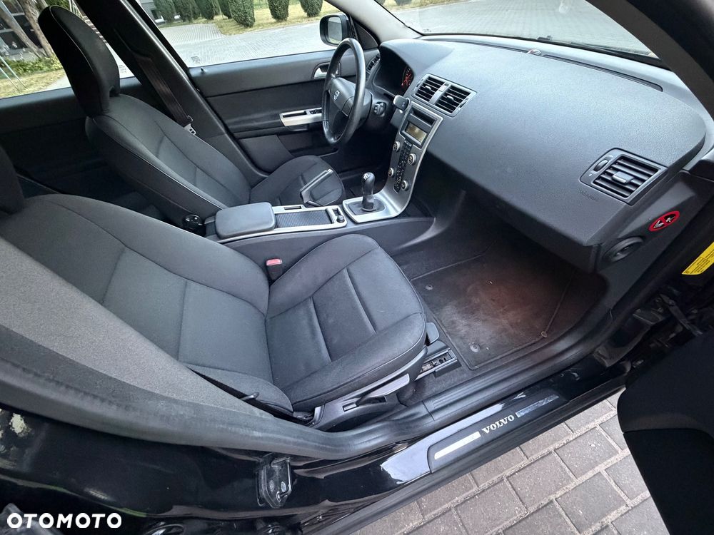 Volvo V50 2.0D Momentum - 12
