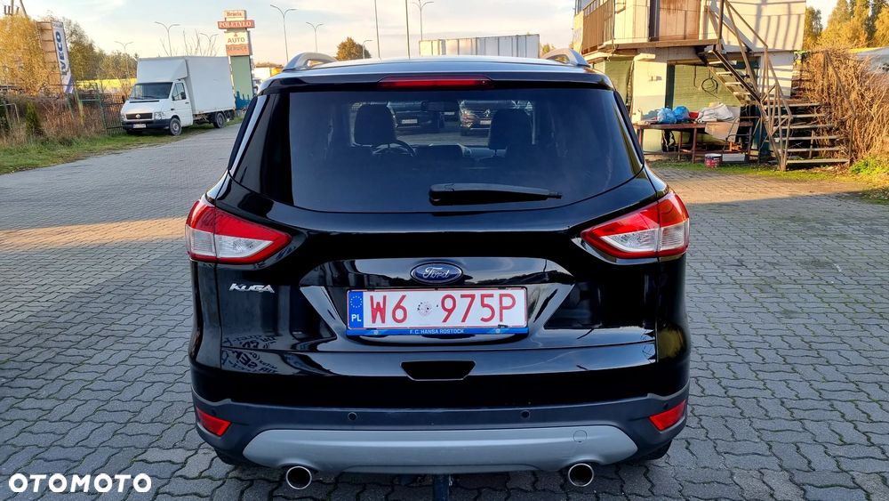 Ford Kuga 2.0 TDCi 2x4 Titanium - 5