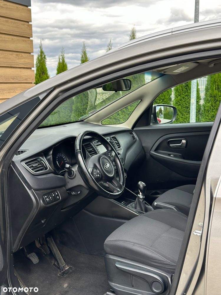 Kia Carens 1.7 CRDi Vision - 15