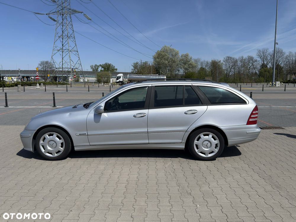 Mercedes-Benz Klasa C 220 CDI Automatik Classic Sport Edition - 8