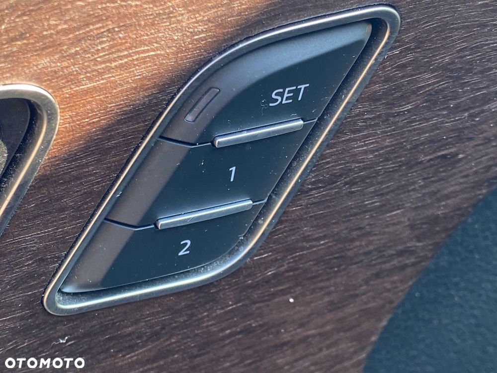 Audi Q8 50 TDI mHEV Quattro Tiptronic - 27