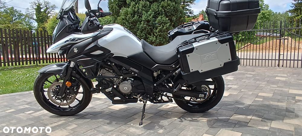 Suzuki V-STROM - 38