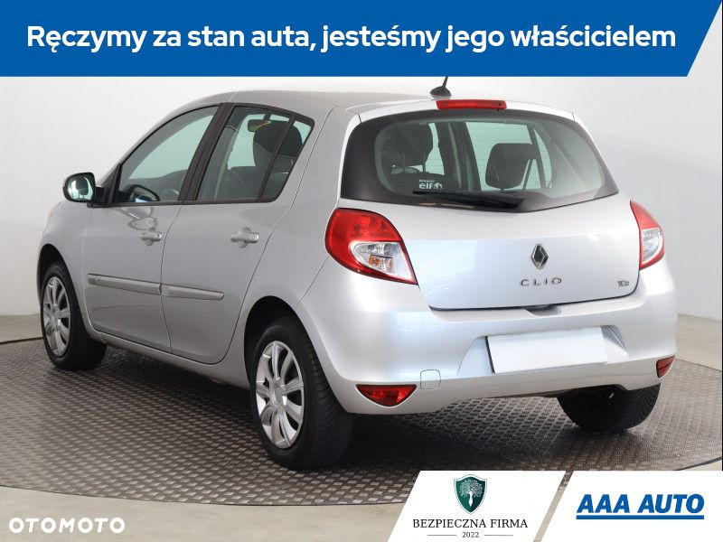 Renault Clio - 5