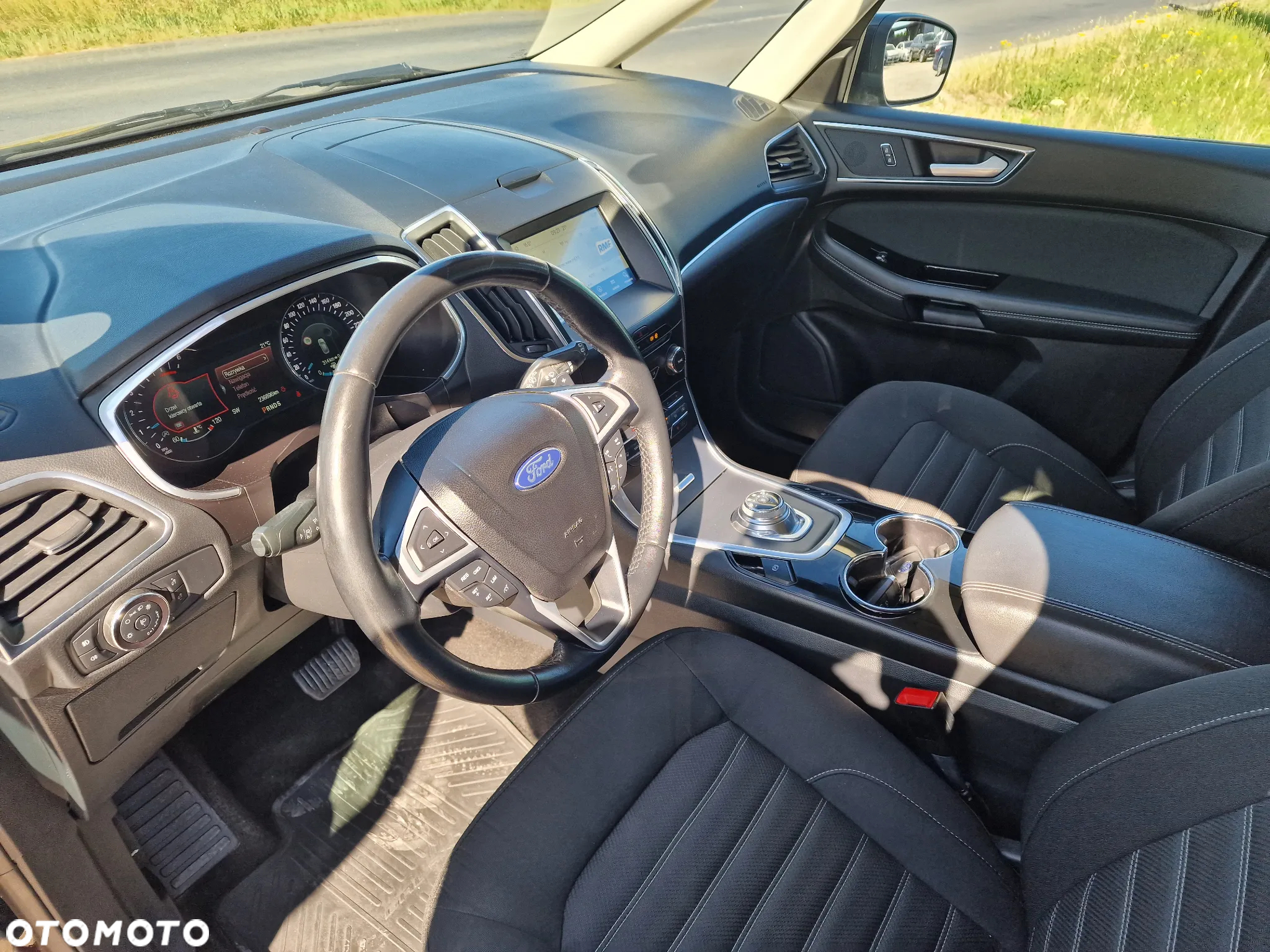 Ford Galaxy 2.0 EcoBlue Twin-Turbo Titanium - 18