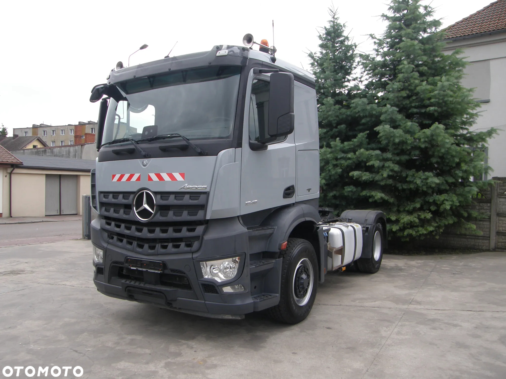 Mercedes-Benz Arocs 1845 4x4 2017 330000km z Niemiec - 2