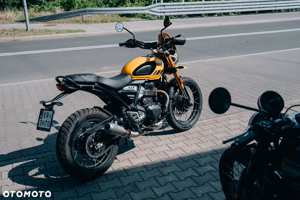 Triumph Scrambler - 22