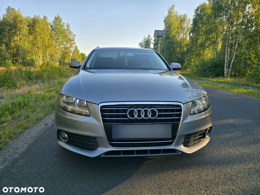Audi A4 Avant - 13