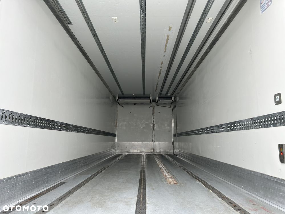 Mercedes-Benz Antos 1824 CARRIER SUPRA 1150 DRZWI + winda i drzwi boczne opony 100% Good Year  / 7.7m / z Holandii / KLIMA LEKKI / Axor man Tgm T1000-R THERMO King - 39