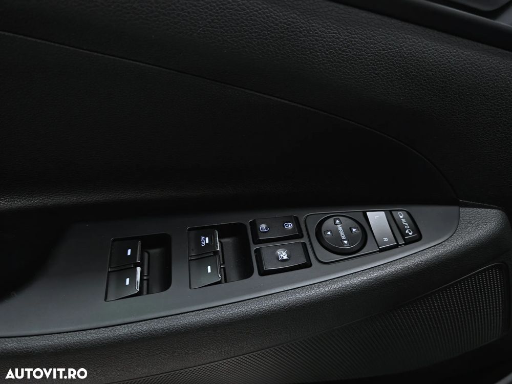 Hyundai Tucson 1.6 GDI 4WD DCT Premium - 30