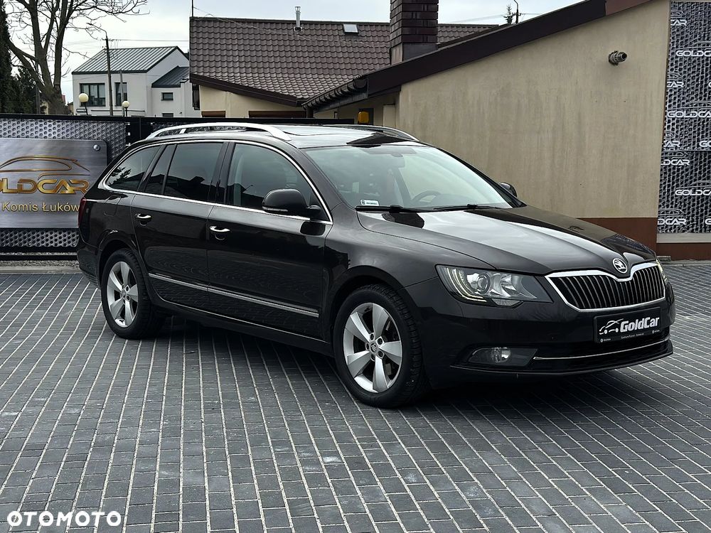 Skoda Superb 2.0 TDI Active DSG - 3