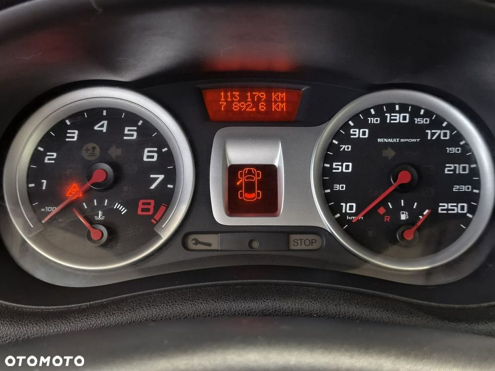 Renault Clio - 14