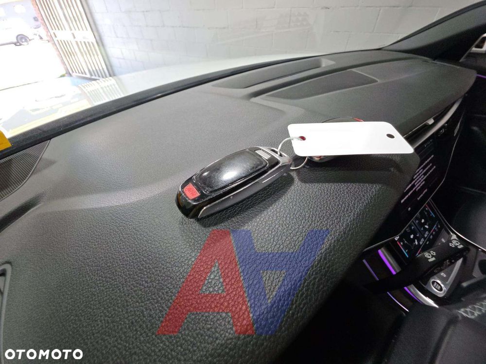 Audi Q8 - 18