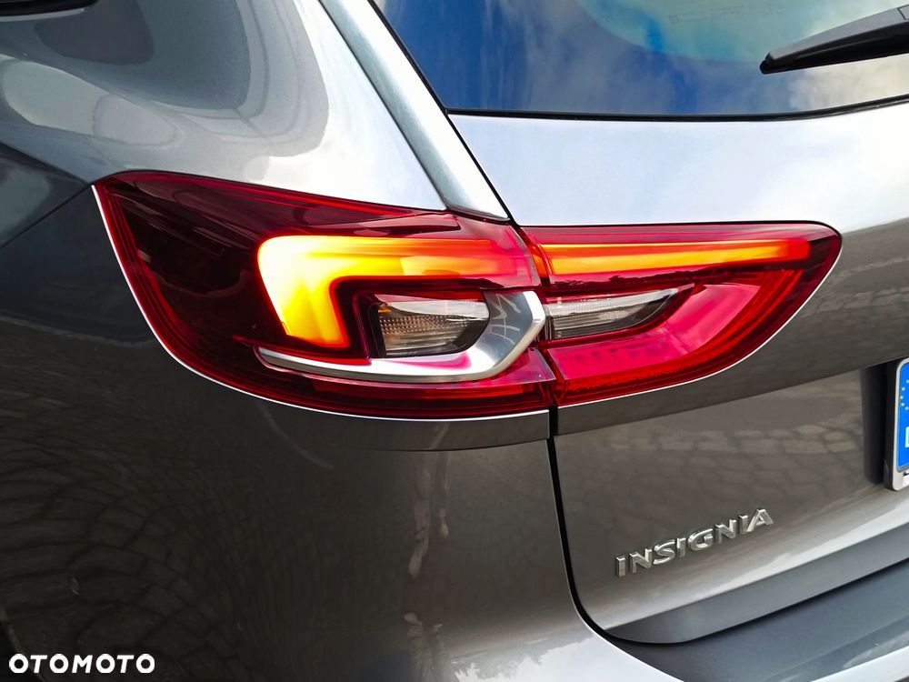 Opel Insignia Sports Tourer 2.0 Diesel 4x4 Ultimate Exclusive - 15