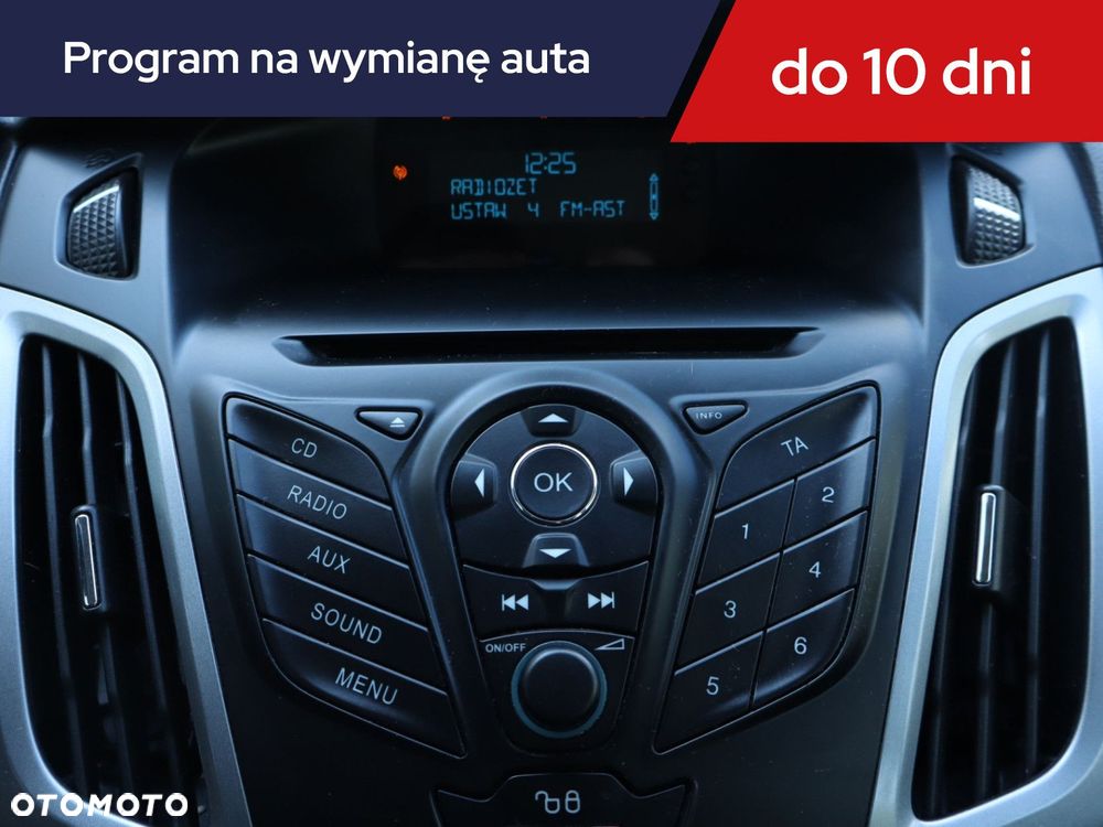 Ford Focus SW - 14