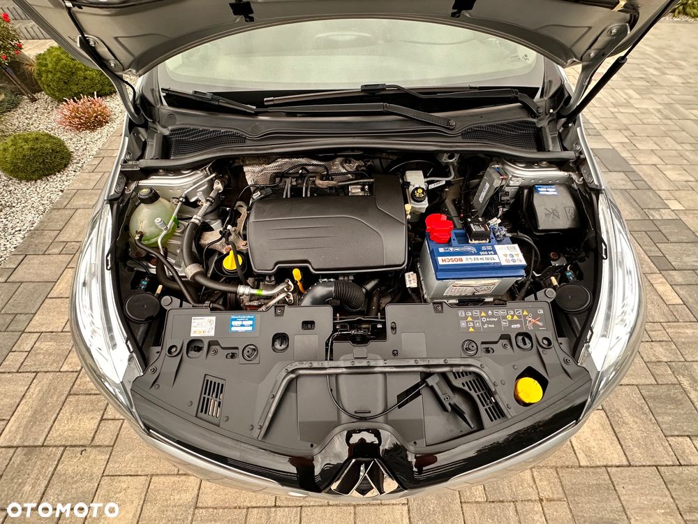 Renault Clio 1.2 16V 75 LIMITED 2018 - 29