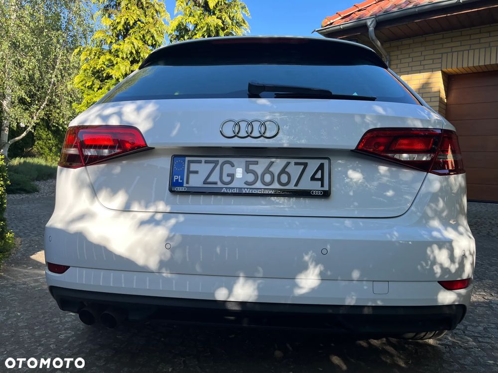 Audi A3 Sportback 1.5 TFSI cylinder on demand S tronic - 13