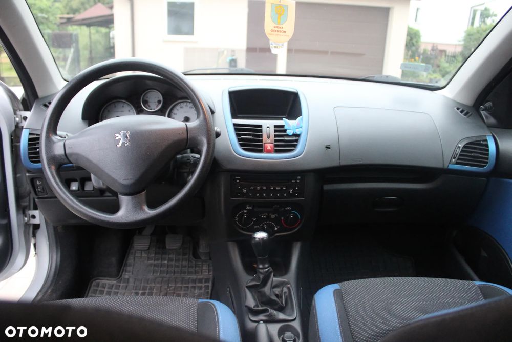 Peugeot 206 plus - 10