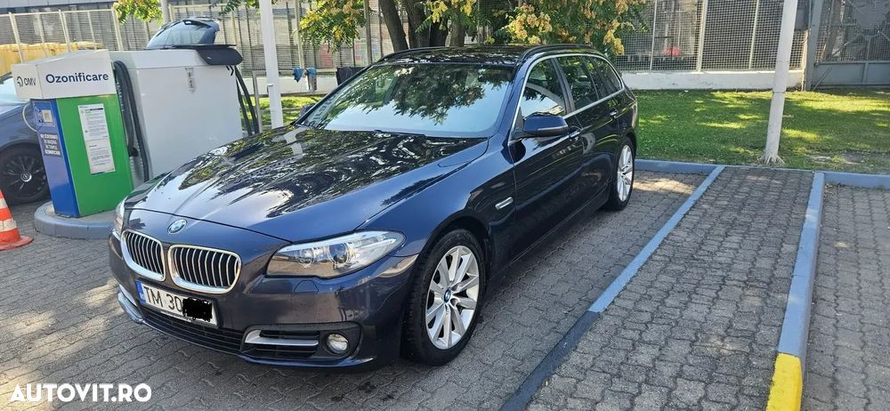 BMW Seria 5 525d xDrive AT - 1