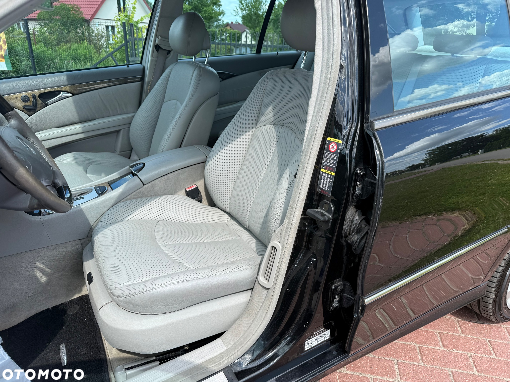 Mercedes-Benz Klasa E 500 T 7G-TRONIC Avantgarde - 17