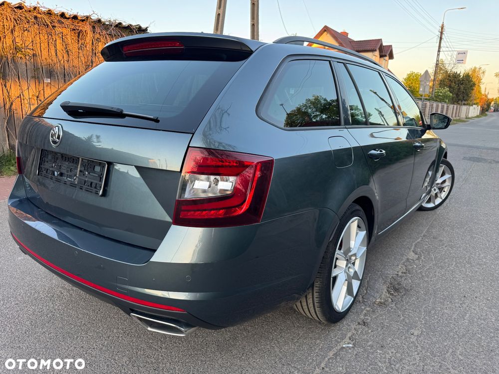 Skoda Octavia 2.0 TDI DSG RS - 4