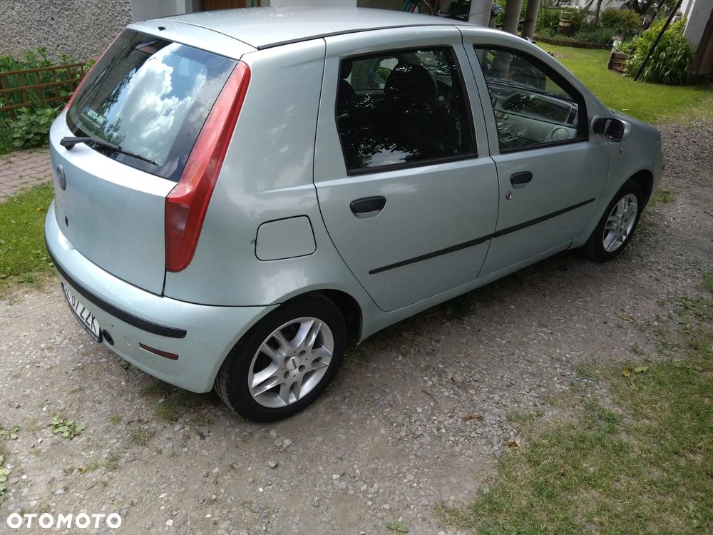 Fiat Punto 1.2 8V Active - 3
