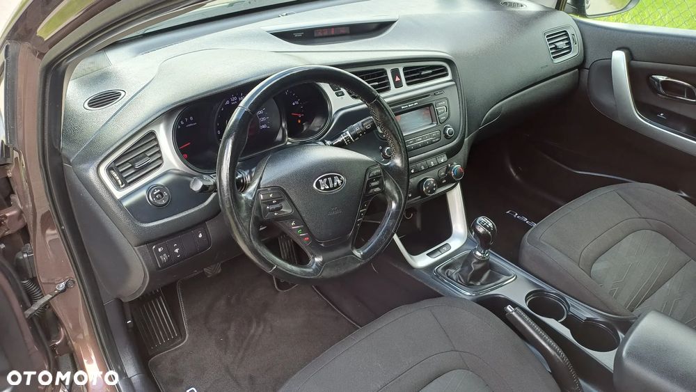 Kia Ceed - 20