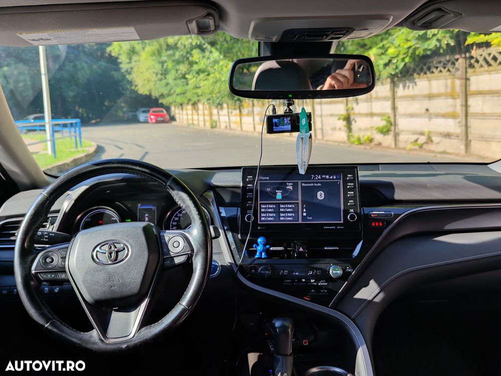 Toyota Camry 2.5 Exclusive - 7