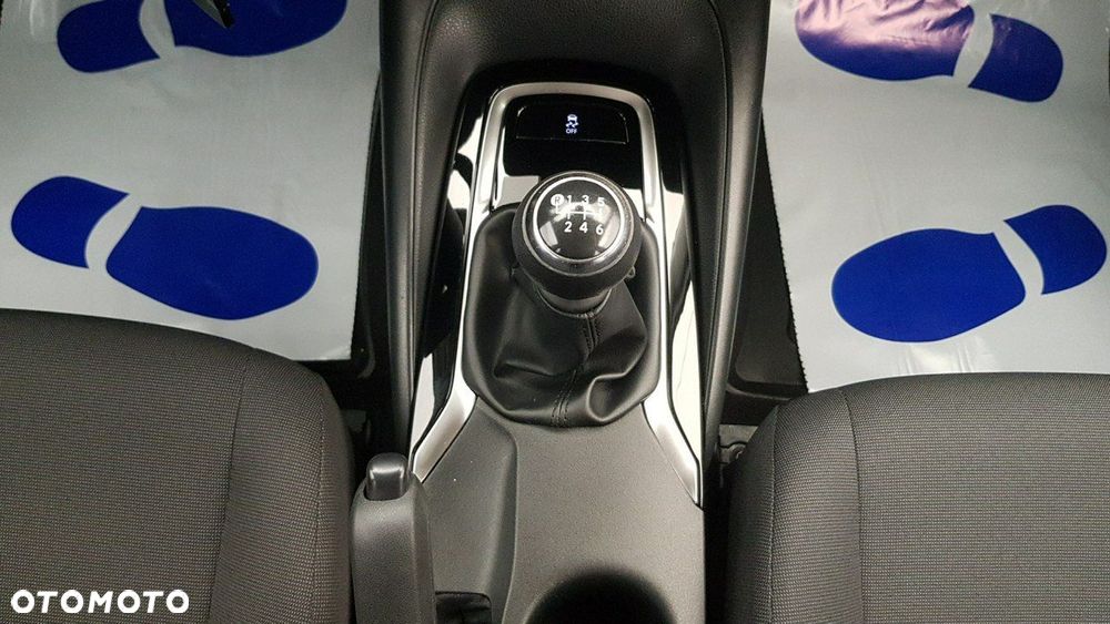 Toyota Corolla - 25