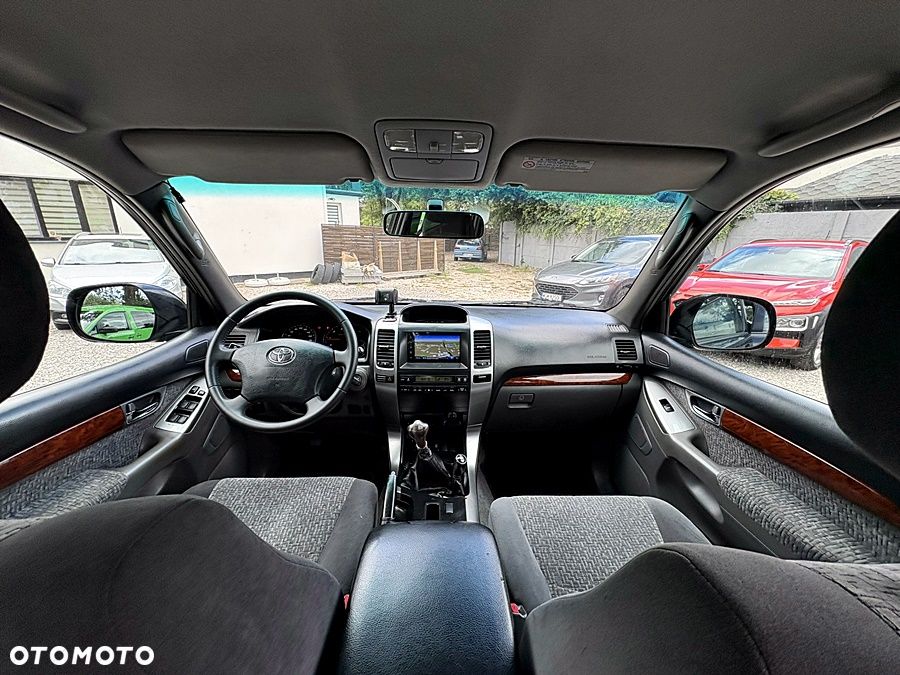 Toyota Land Cruiser 3.0 D Luna Comfort - 25
