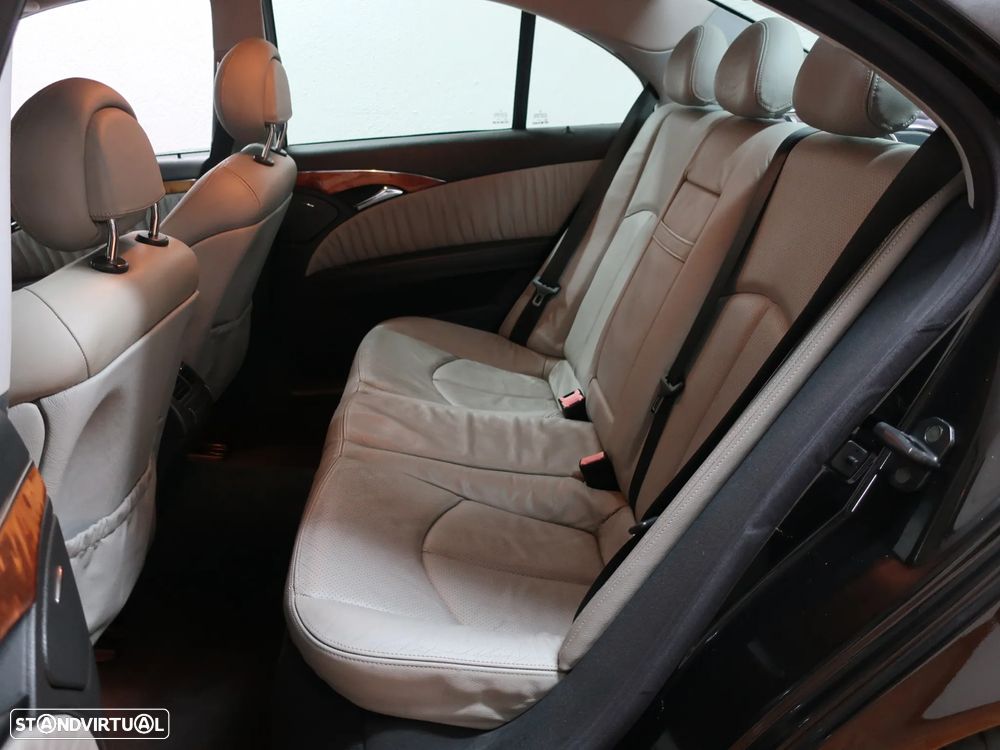 Mercedes-Benz E 220 CDI Auto Elegance - 15