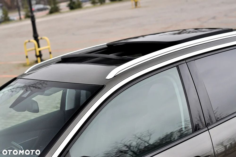 Peugeot 3008 1.5 BlueHDi GT Pack S&S EAT8 - 17