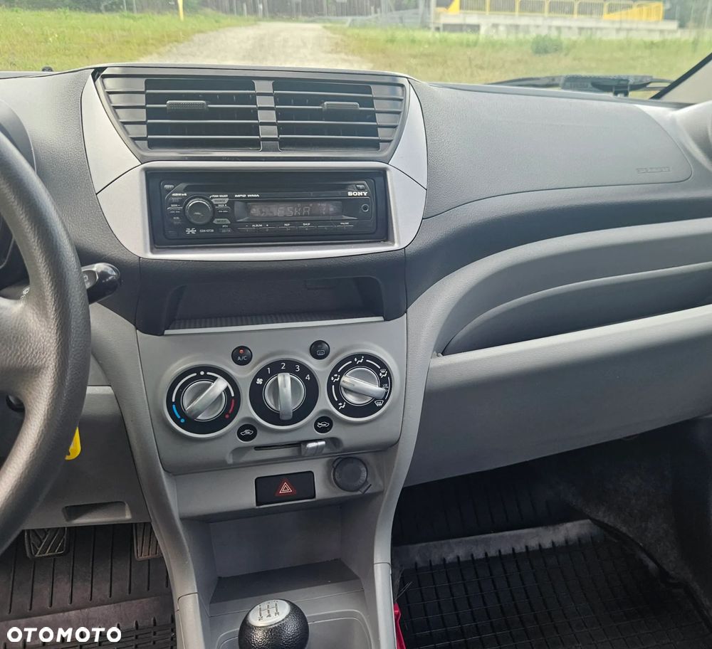Suzuki Alto 1.0 City - 8