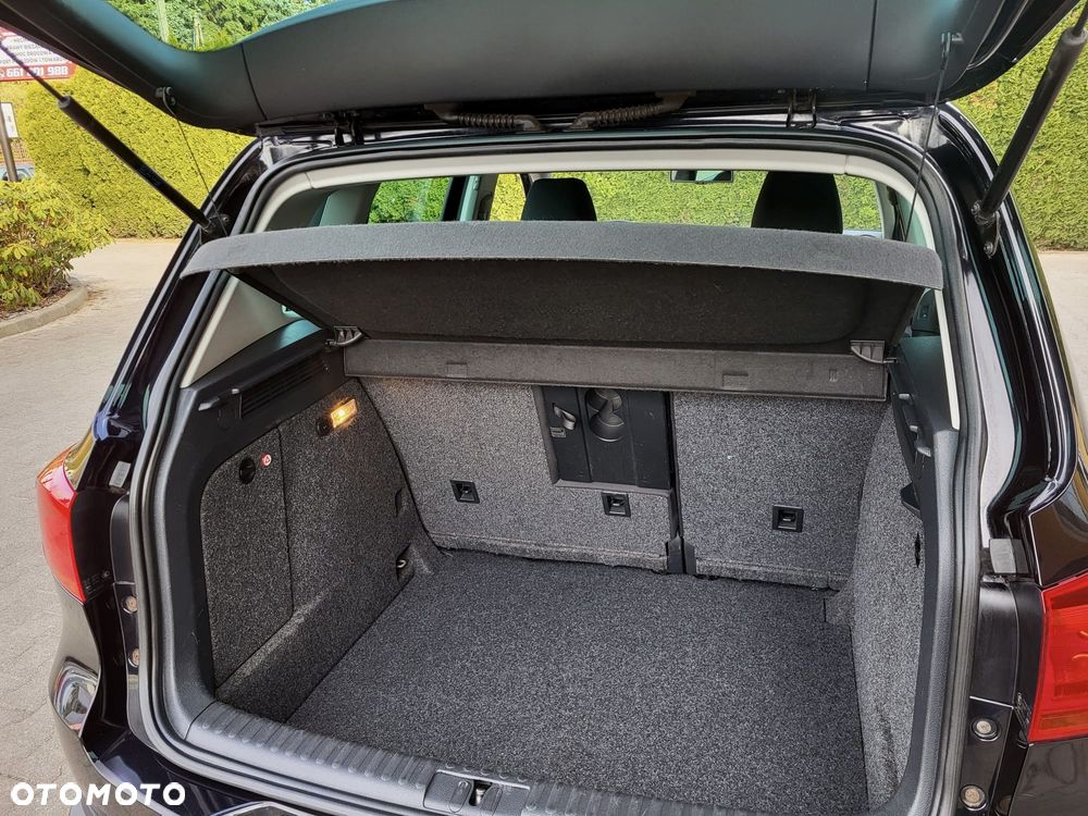 Volkswagen Tiguan 2.0 TDI DPF BlueMotion Technology Exclusive - 32