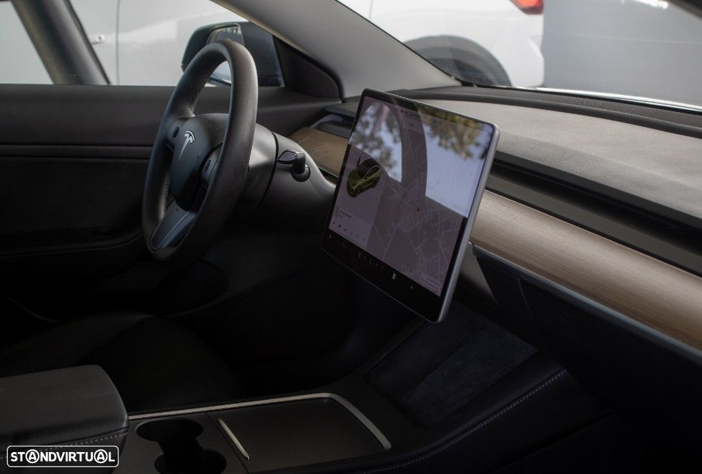 Tesla Model 3 Standard RWD Plus - 15