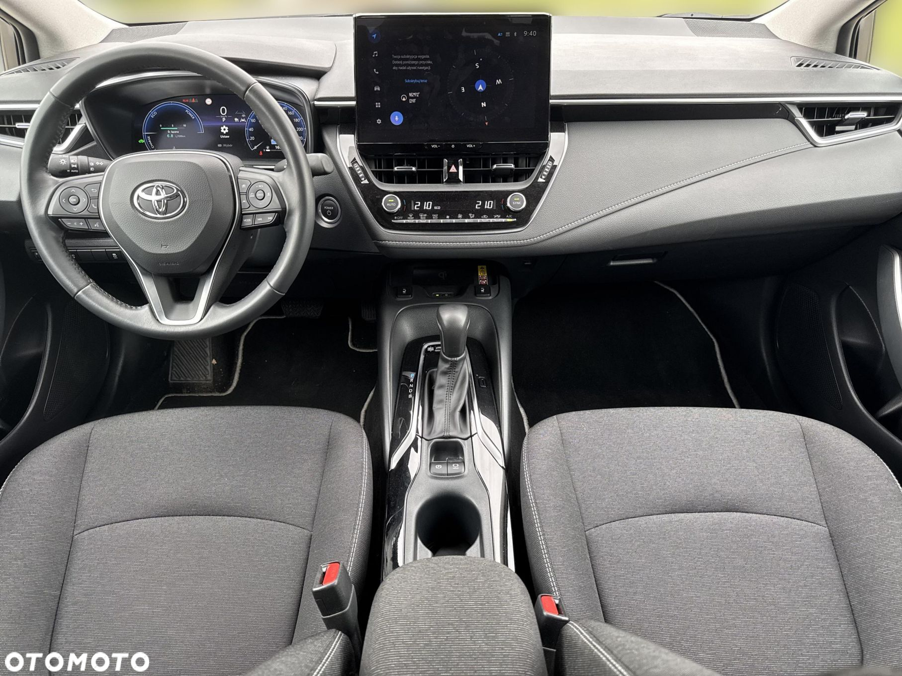 Toyota Corolla 1.8 Hybrid Style - 11