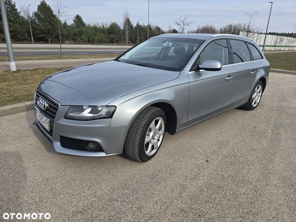 Audi A4 Avant - 1