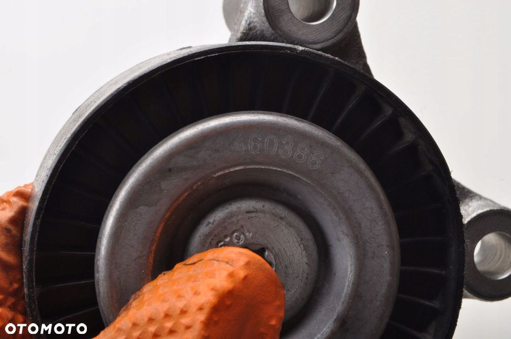 VOLVO XC60 II T6 Plug-In Hybrid AWD 2.0  ROLKA NAPINACZA 31460386 2021R - 2