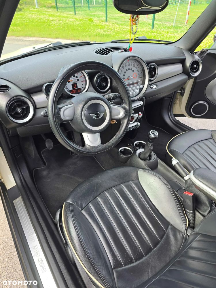 MINI Clubman - 13