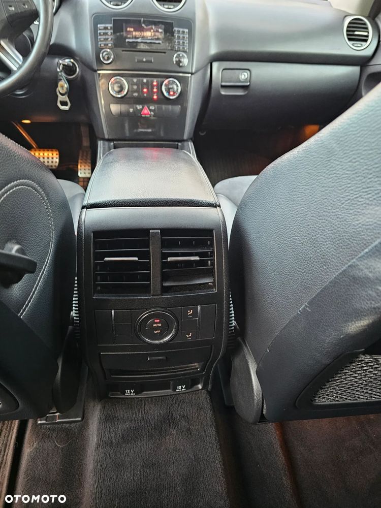 Mercedes-Benz ML 320 CDI 4Matic 7G-TRONIC - 30