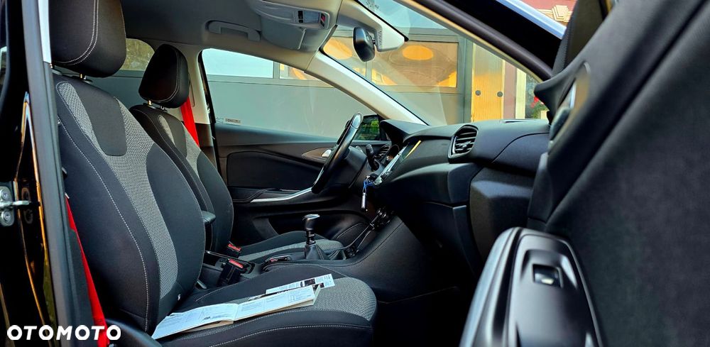 Opel Grandland X 1.6 CDTI Ultimate S&S - 26