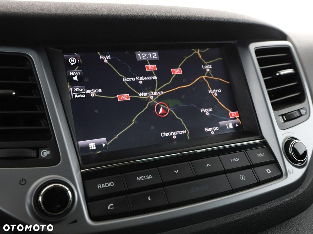 Hyundai Tucson 1.7 CRDI BlueDrive Style 2WD - 26