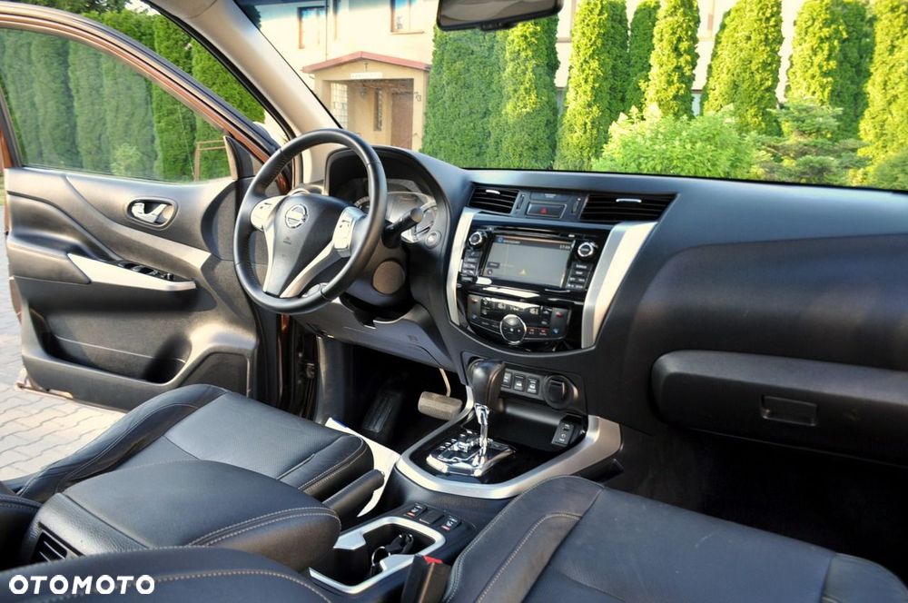 Nissan Navara - 25