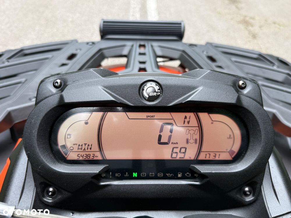 Can-Am Outlander Max - 26